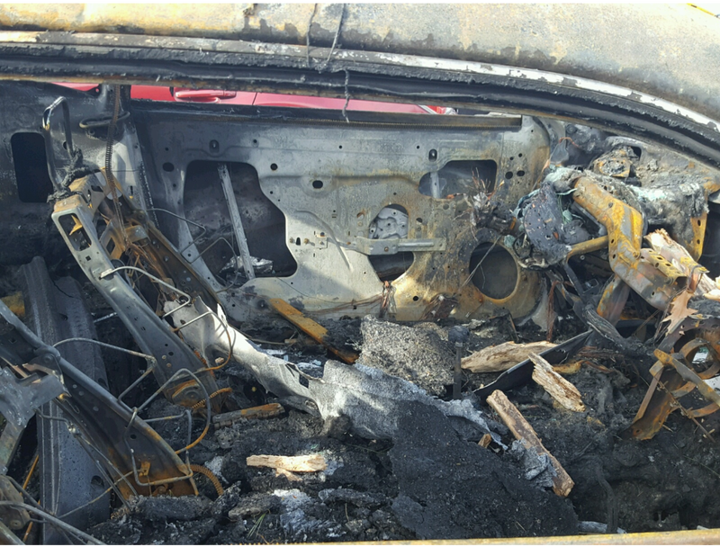 Illustration for article titled This Dodge Challenger SRT Hellcat Looks Like It Actually Traveled To Hell And Back